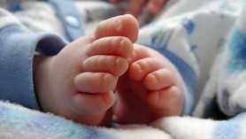 Tragedie la Hîncești. Bebeluș de 3 luni, găsit mort de propria mamă